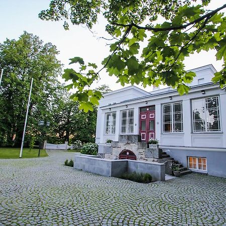 Saka Manor Exterior foto